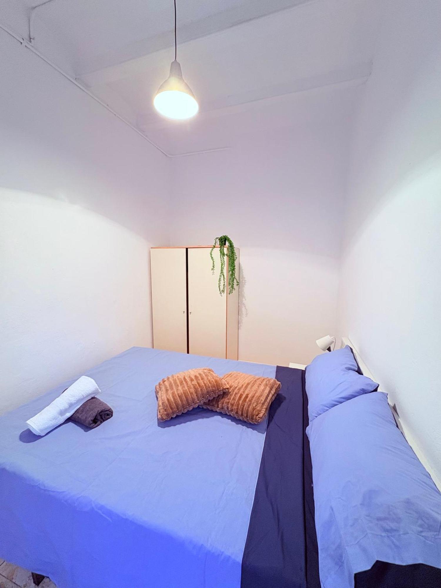 Amazing And Stylish Flat For 4 People With Breakfast Included 2 Blocks Away From Poblenou Apartamento