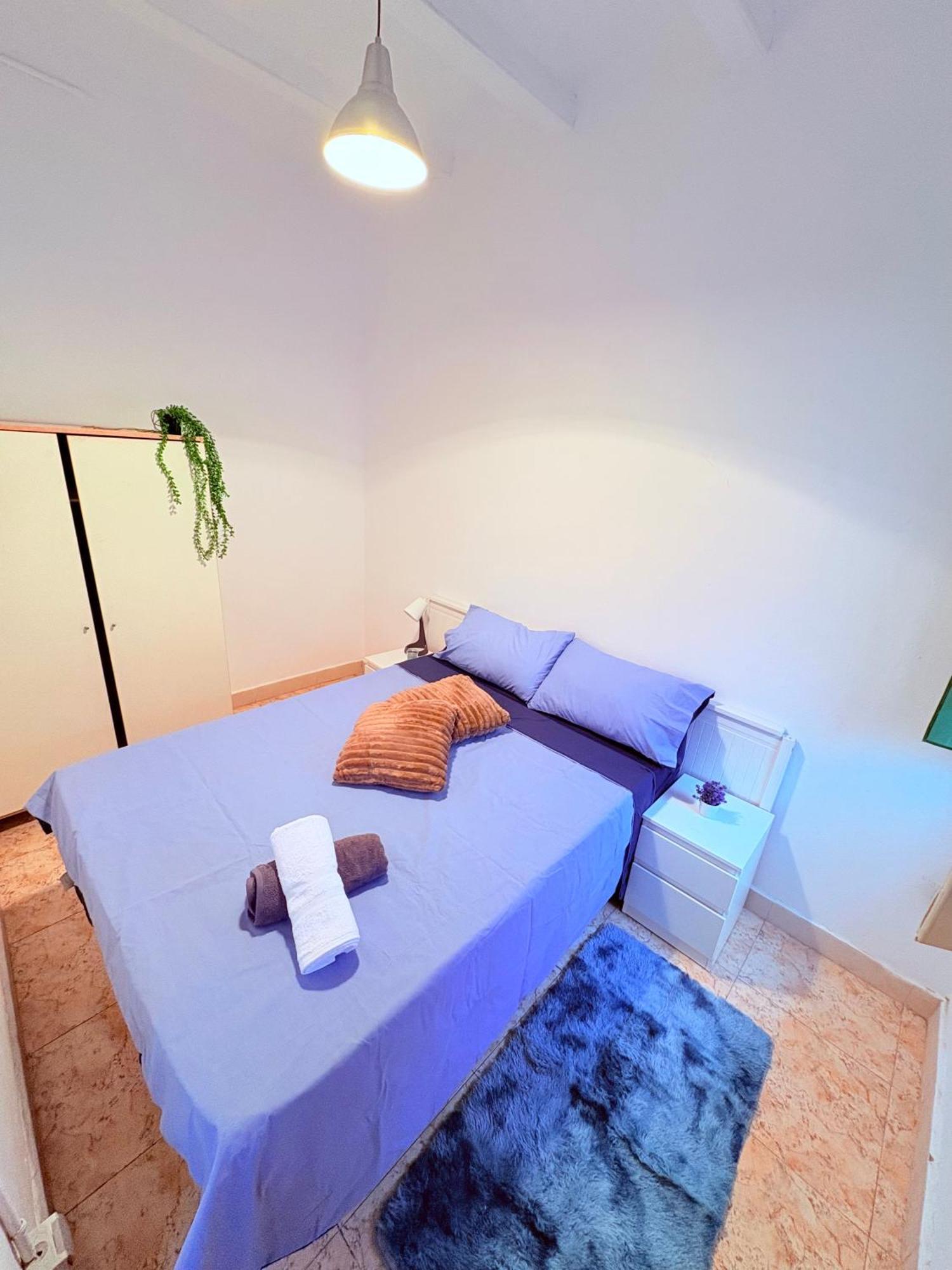 Amazing And Stylish Flat For 4 People With Breakfast Included 2 Blocks Away From Poblenou *