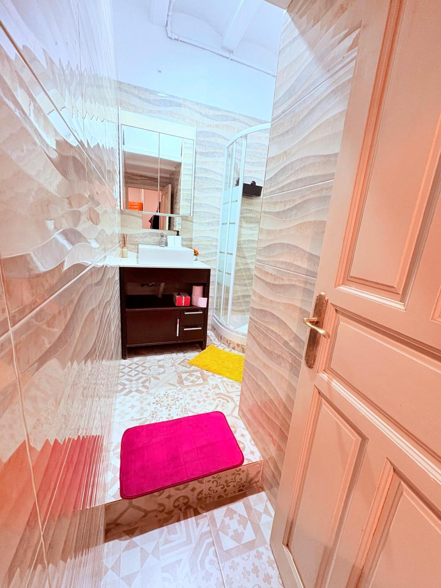 Apartamento Amazing And Stylish Flat For 4 People With Breakfast Included 2 Blocks Away From Poblenou